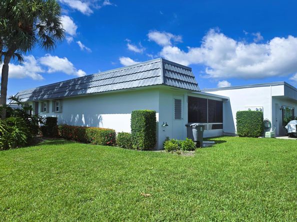 2886 Fernley Drive E 40, West Palm Beach FL 33415