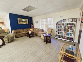 2886 Fernley Drive E 40, West Palm Beach FL 33415
