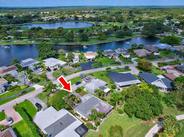 13708 Whispering Lakes Lane, West Palm Beach FL 33418
