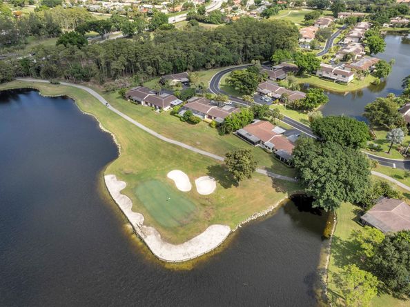 21180 Juego Cir 18A, Boca Raton FL 33433