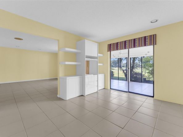 21180 Juego Cir 18A, Boca Raton FL 33433