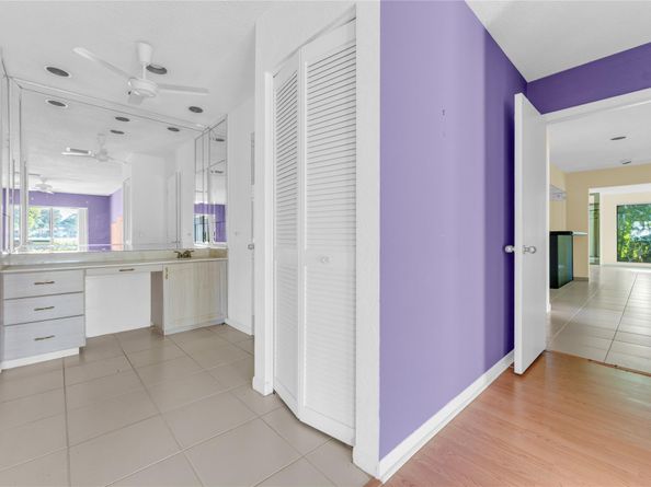 21180 Juego Cir 18A, Boca Raton FL 33433
