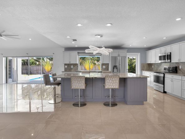 17634 Lake Park Road, Boca Raton FL 33487