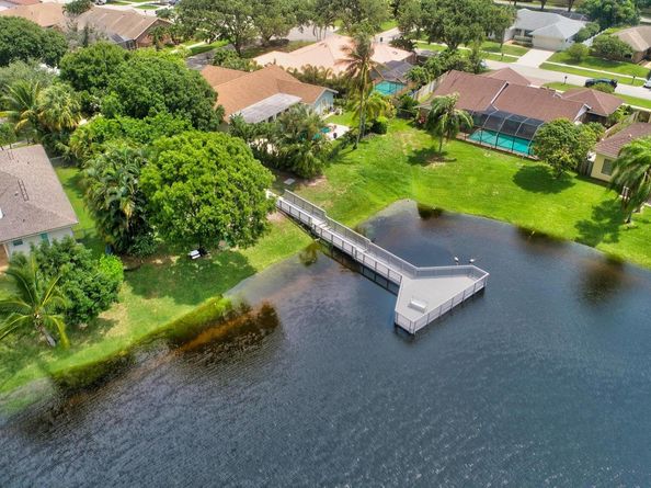 17634 Lake Park Road, Boca Raton FL 33487