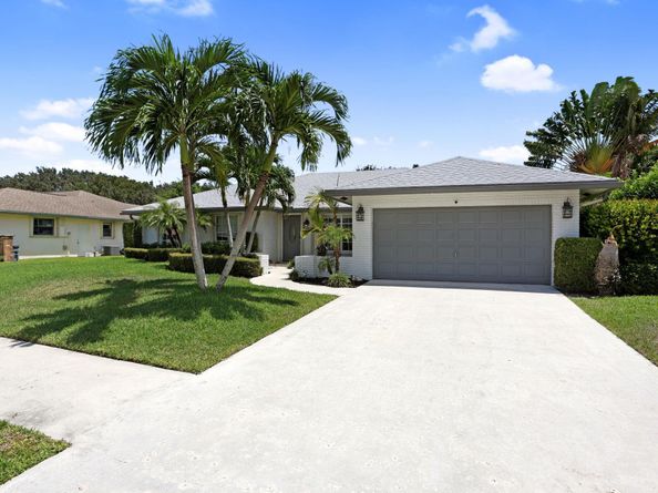17634 Lake Park Road, Boca Raton FL 33487