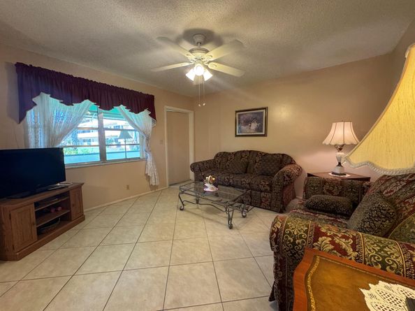 5300 Washington Street I105, Hollywood FL 33021