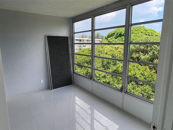 2650 S Course Dr 505, Pompano Beach FL 33069