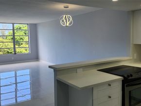 2650 S Course Dr 505, Pompano Beach FL 33069