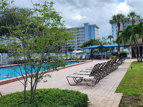 2650 S Course Dr 505, Pompano Beach FL 33069