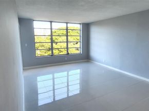 2650 S Course Dr 505, Pompano Beach FL 33069