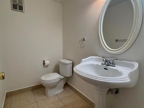 9355 SW 8th Street 216, Boca Raton FL 33428