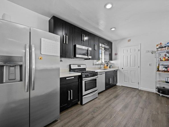 309 SW 7th Street, Hallandale Beach FL 33009
