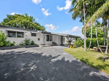 309 SW 7th Street