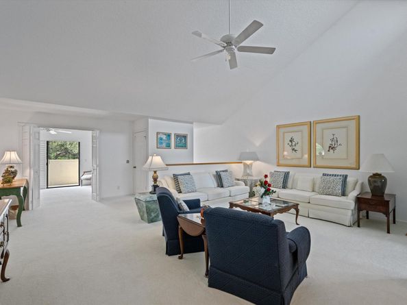 3971 Schooner Pointe Drive 201, Jupiter FL 33477