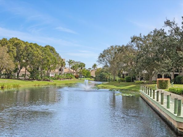 3971 Schooner Pointe Drive 201, Jupiter FL 33477