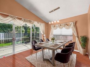 10361 NW 11th Ct, Plantation FL 33322