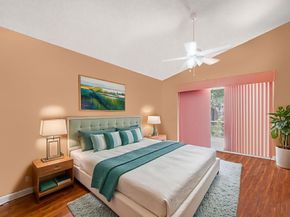 10361 NW 11th Ct, Plantation FL 33322