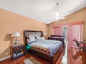 10361 NW 11th Ct, Plantation FL 33322