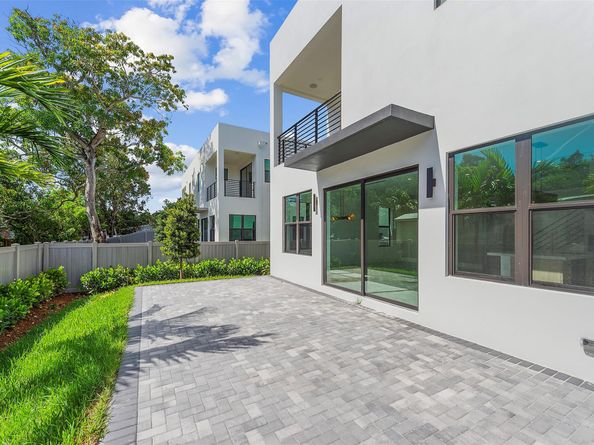 3296 SW 15th Ave 3296, Fort Lauderdale FL 33315