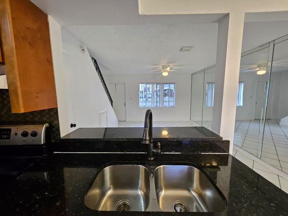 6609 Winfield Blvd 102A, Pompano Beach FL 33063