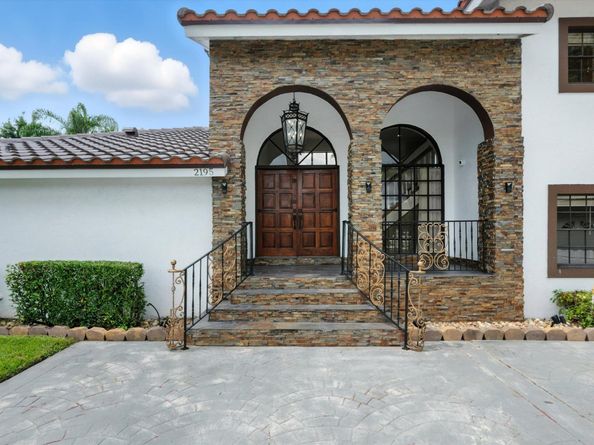 2195 Portland Court, Wellington FL 33414