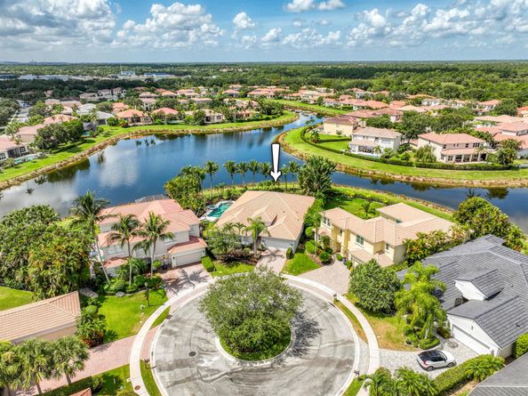 113 La Vida Court, Palm Beach Gardens FL 33418