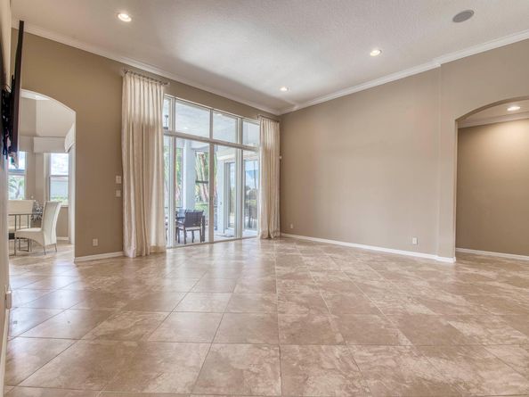 113 La Vida Court, Palm Beach Gardens FL 33418