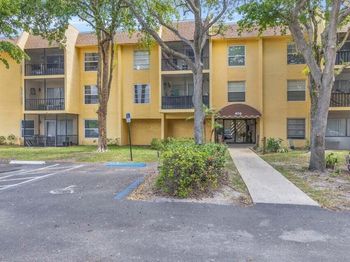 470 NW 20th Street