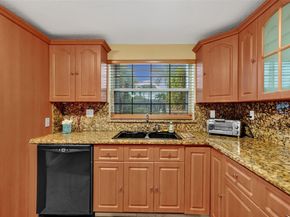 2542 Marathon Ln, Fort Lauderdale FL 33312
