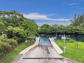 2542 Marathon Ln, Fort Lauderdale FL 33312