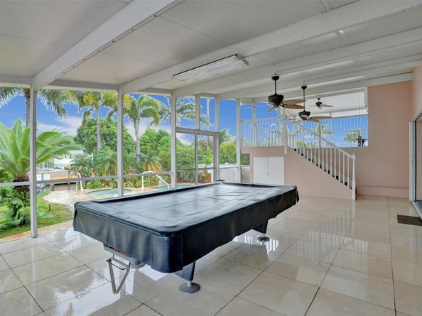 2542 Marathon Ln, Fort Lauderdale FL 33312