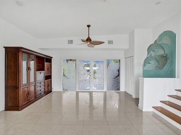 2542 Marathon Ln, Fort Lauderdale FL 33312