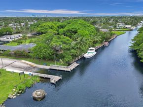 2542 Marathon Ln, Fort Lauderdale FL 33312