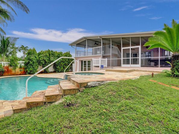 2542 Marathon Ln, Fort Lauderdale FL 33312