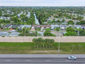 4189 NW 52nd Avenue, Lauderdale Lakes FL 33319