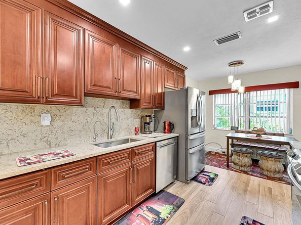 4189 NW 52nd Avenue, Lauderdale Lakes FL 33319