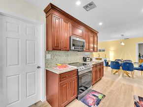 4189 NW 52nd Avenue, Lauderdale Lakes FL 33319