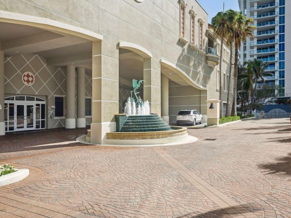 5050 N Ocean Drive 701, Singer Island FL 33404