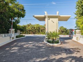 5050 N Ocean Drive 701, Singer Island FL 33404