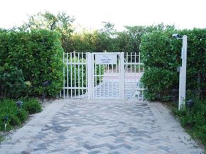 Undisclosed Address #FX-10518978, Miami Beach FL 33141
