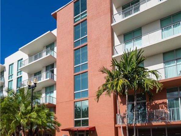 2100 Van Buren St 308, Hollywood FL 33020