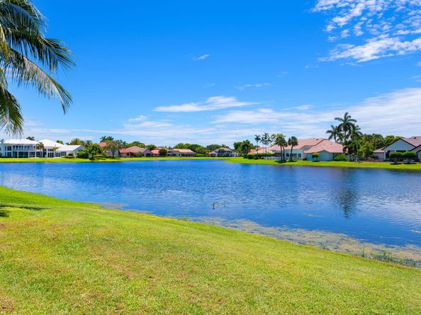 4885 Regency Court, Boca Raton FL 33434