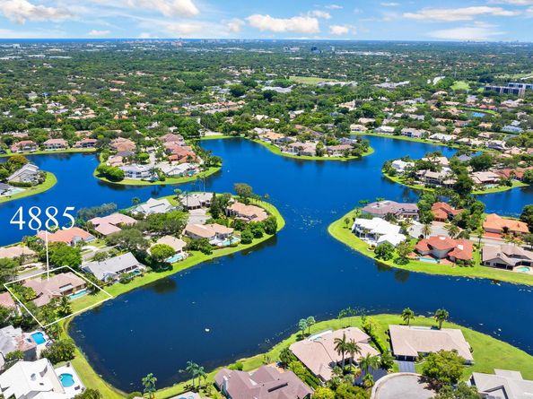 4885 Regency Court, Boca Raton FL 33434
