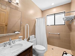4885 Regency Court, Boca Raton FL 33434