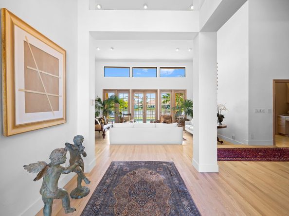 4885 Regency Court, Boca Raton FL 33434