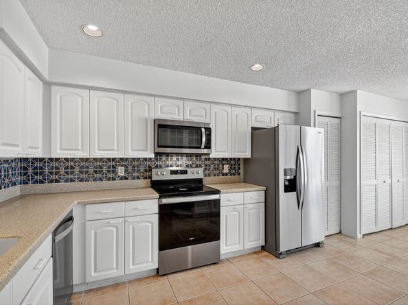 6669 Marissa Circle, Lake Worth FL 33467