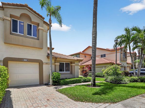 6806 Via Regina, Boca Raton FL 33433