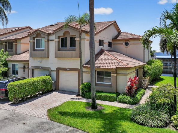 6806 Via Regina, Boca Raton FL 33433