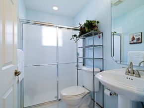 7335 Sterling Falls Lane, Boynton Beach FL 33437