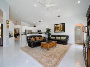 7335 Sterling Falls Lane, Boynton Beach FL 33437